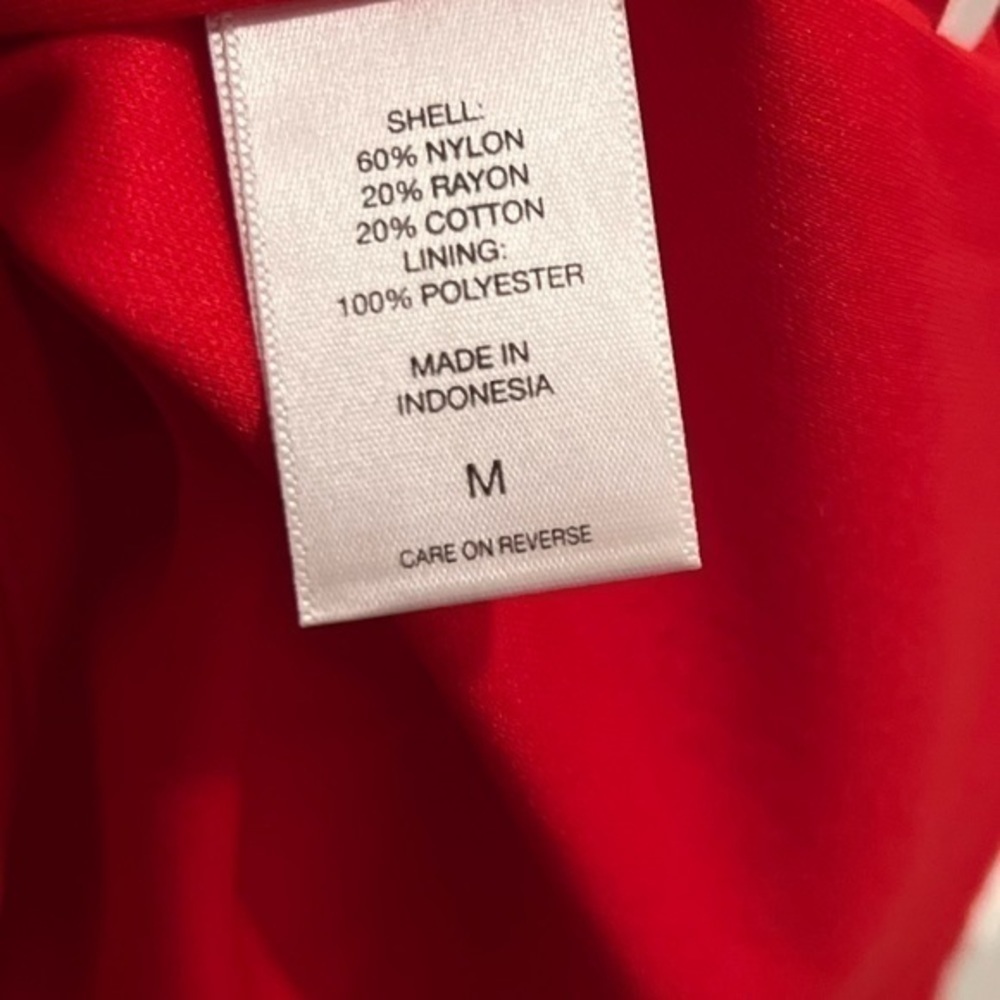 7th ave NY&co - Lace red shirt with ruffled sleeves - medium​ - Picture 5 of 9